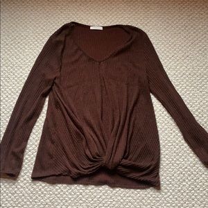 Long sleeve top